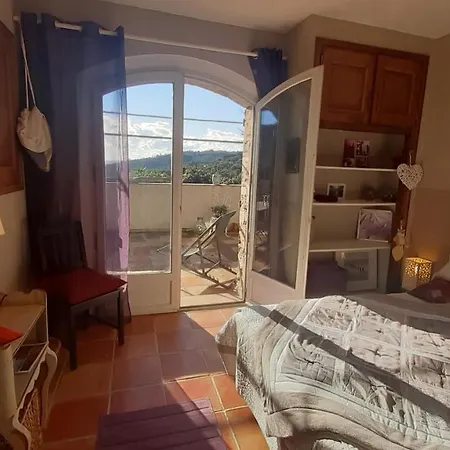 Massacan-vue Casa de hóspedes Le Lavandou