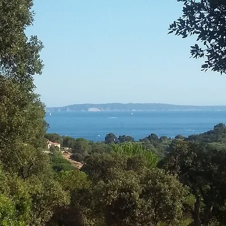 Pensjonat Massacan-vue Le Lavandou